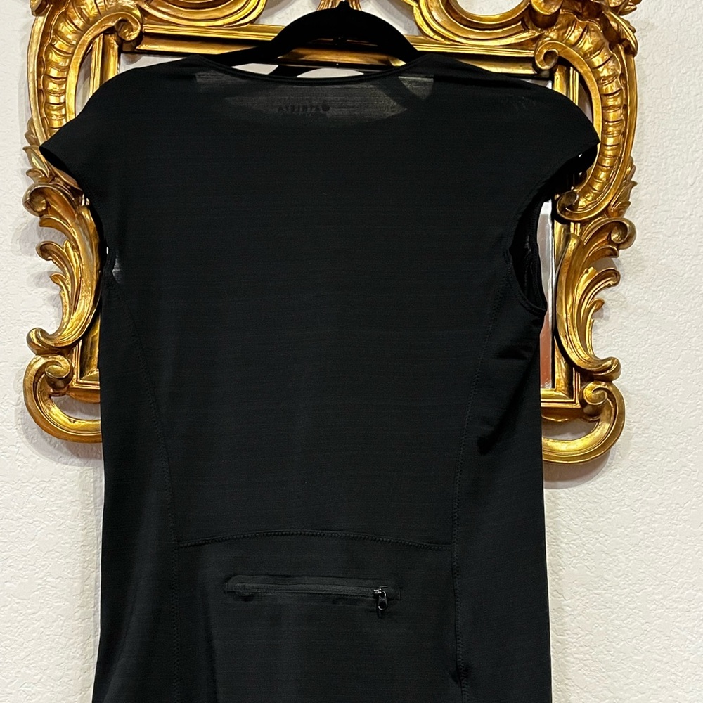 Athleta 1/4 Zip Sleeveless Top with Ruching medium